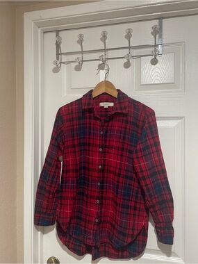 Talbots Red & Black Plaid Button-Up Shirt Small